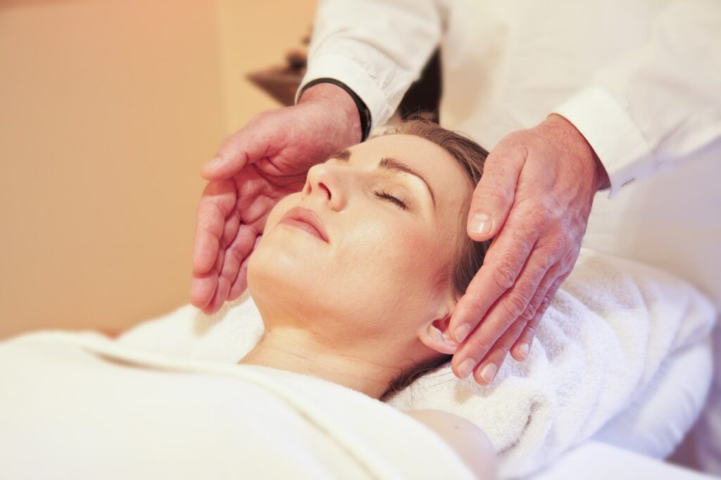 head spa deep relaxing moment
